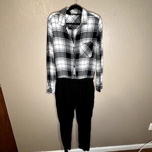 cloth & stone jumpsuit large plaid black